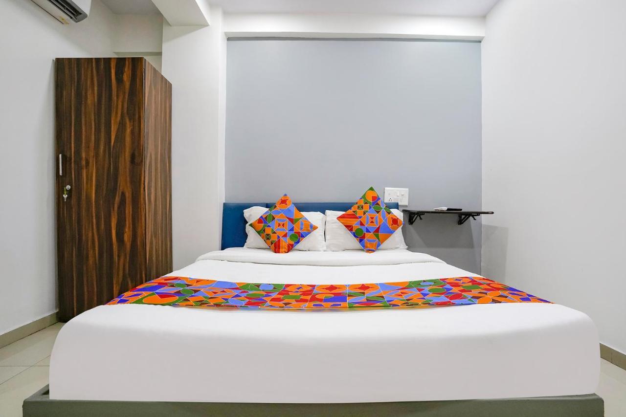 Fabexpress Blue Stone Hotel สุรัต ภายนอก รูปภาพ
